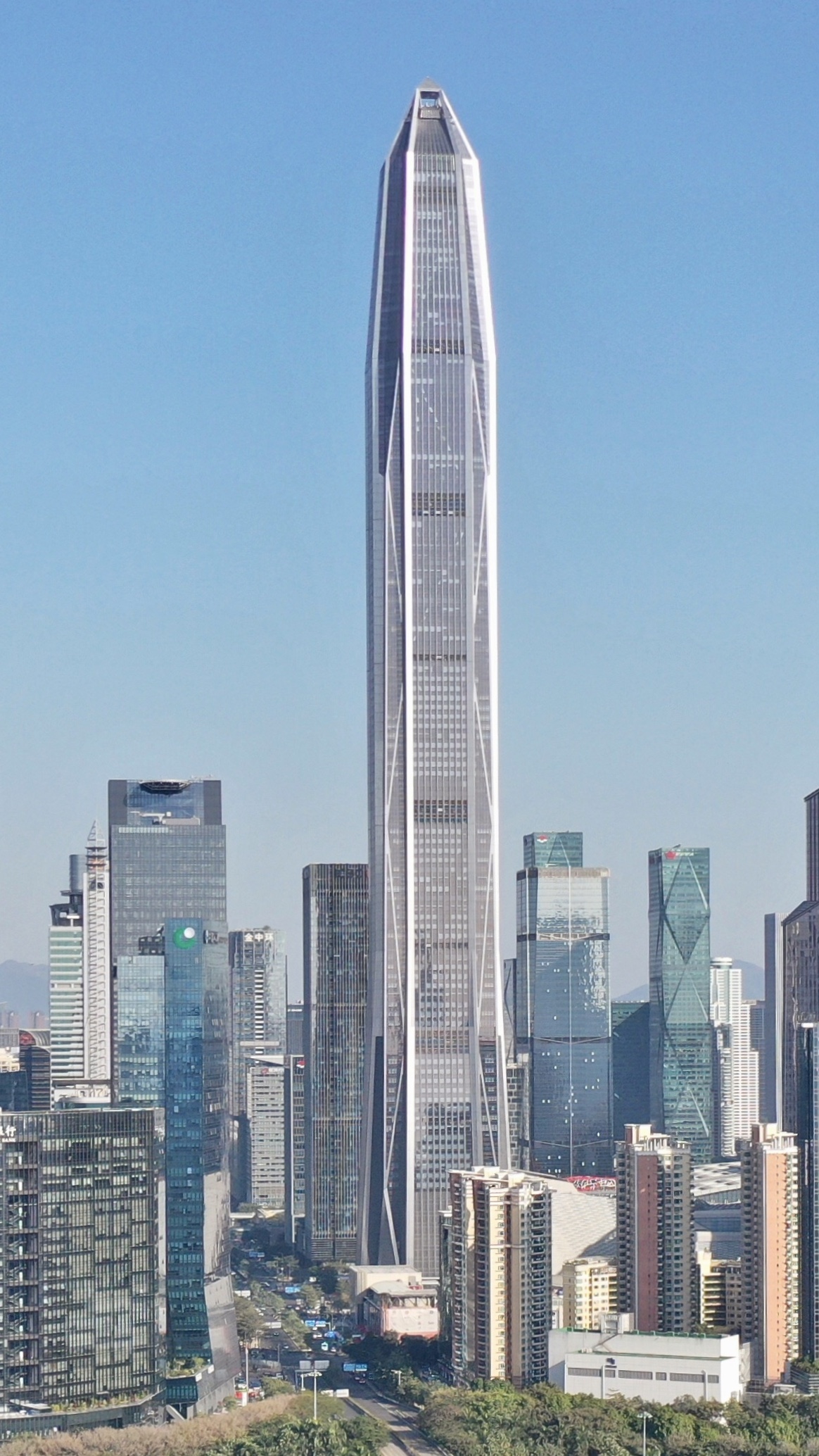 بينج آن فاينانس سنتر (Ping An Finance Centre)