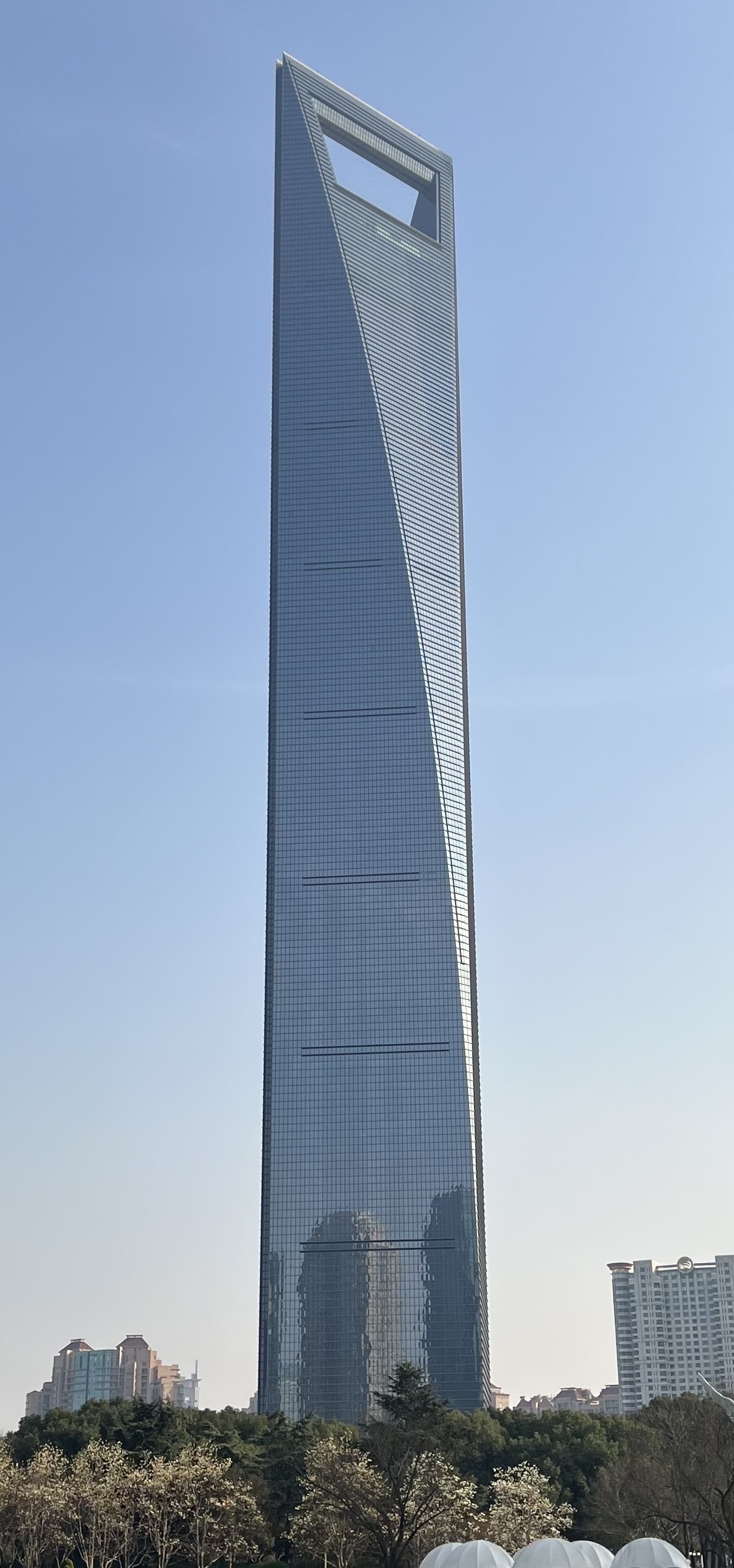 مركز شنغهاي المالي العالمي (Shanghai World Financial Center)